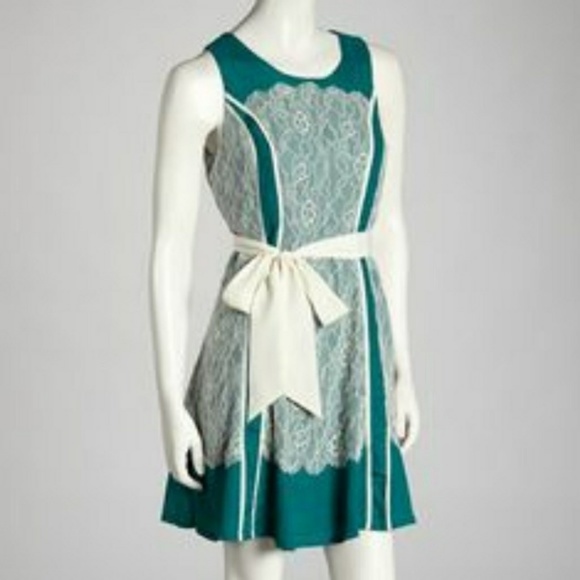 Modcloth Ryu Teal & Ivory Lace A-line Dress - Picture 2 of 8